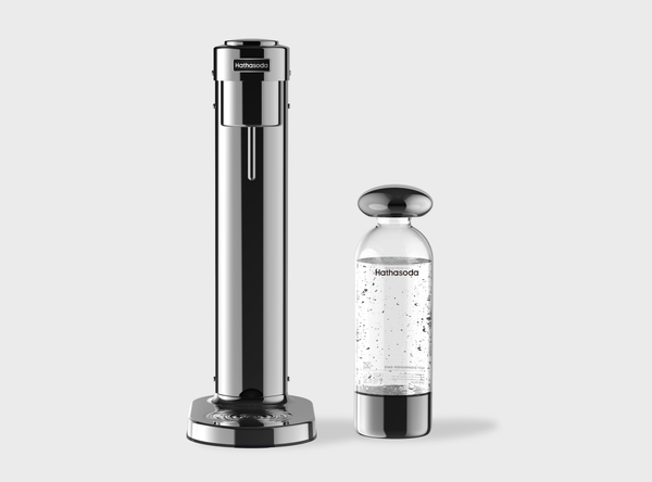 Hathasoda S1 sparkling water maker and 1L carbonating bottle on a light grey background